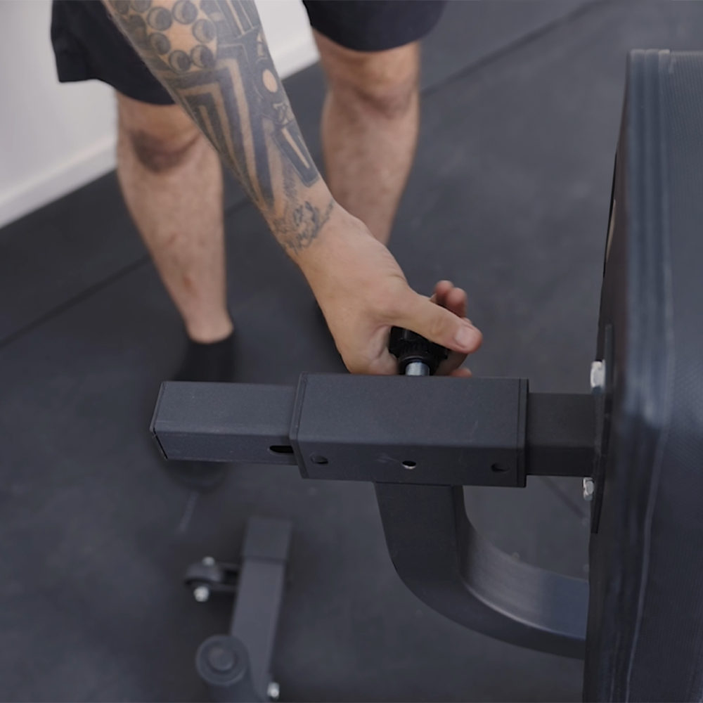 Prodigy Leg Extension & Hamstring Curl Machine